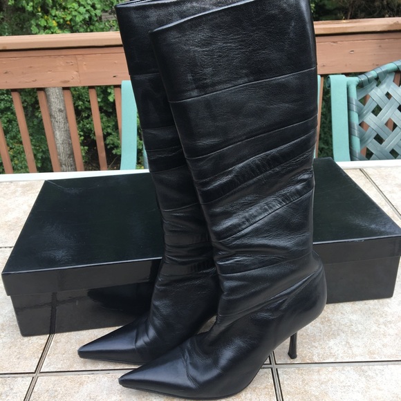 Sebastian black leather pointed toe heeled boots - Picture 3 of 14